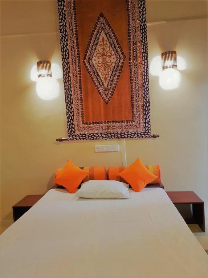 The Tottam Beach Hotel - Trincomalee Exterior photo