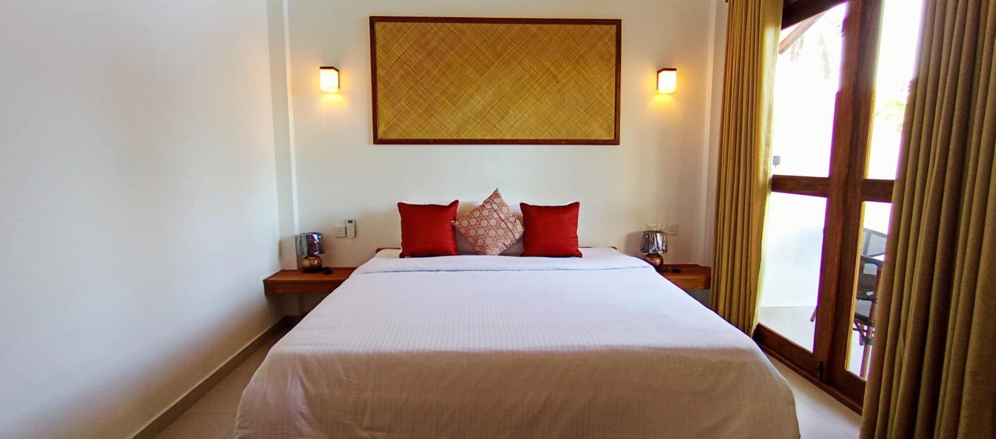 The Tottam Beach Hotel - Trincomalee Exterior photo